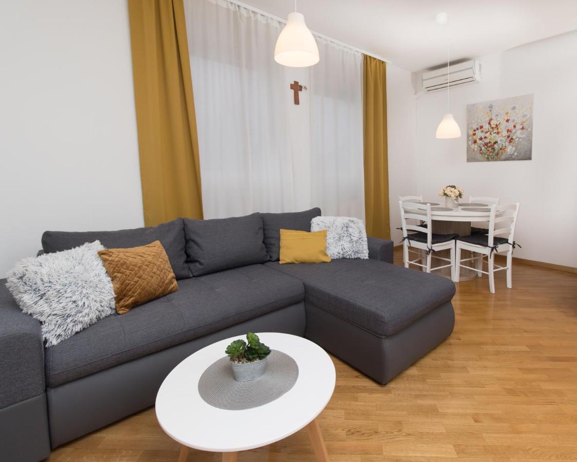 Apartman Rupcic Vinkovci Eksteriør billede